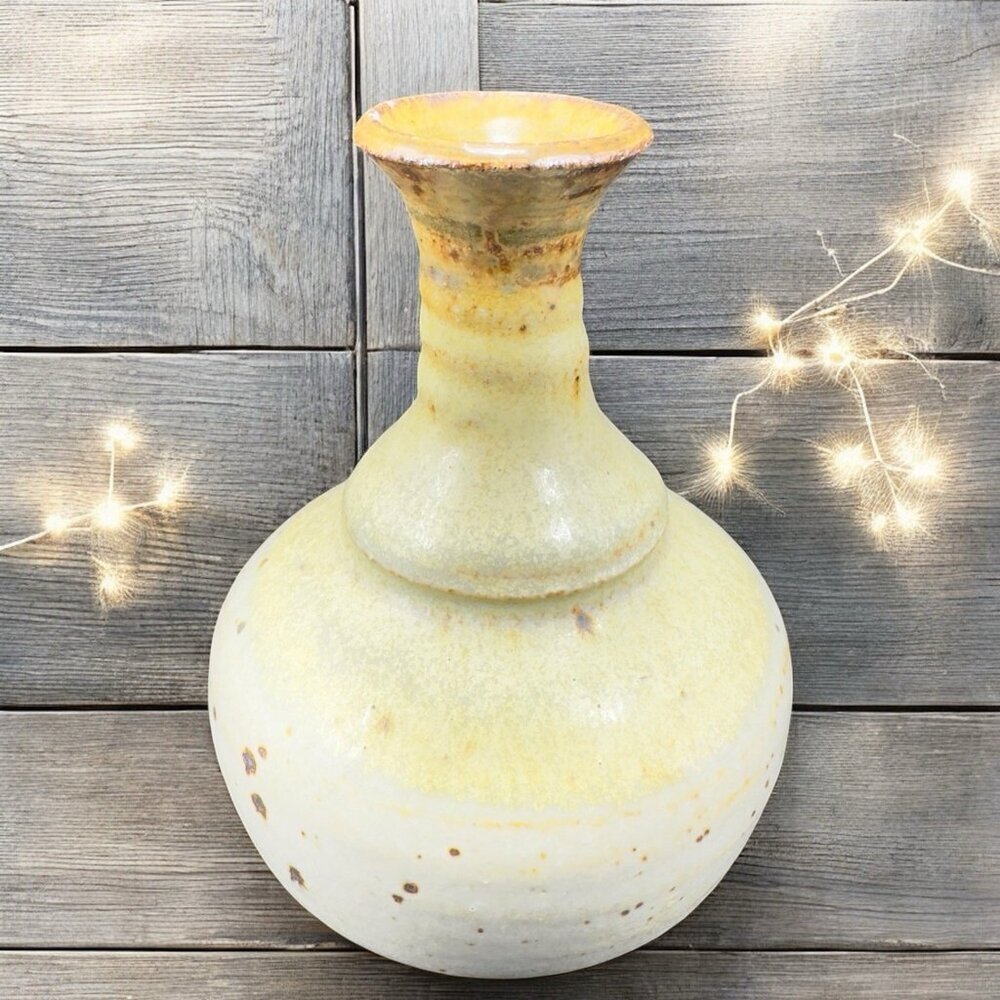 Vintage Hand Made Stoneware Pottery Bud Vase Bottle Shape Speckled Glaze READ